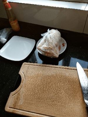 廚房用具表面黏糊糊
